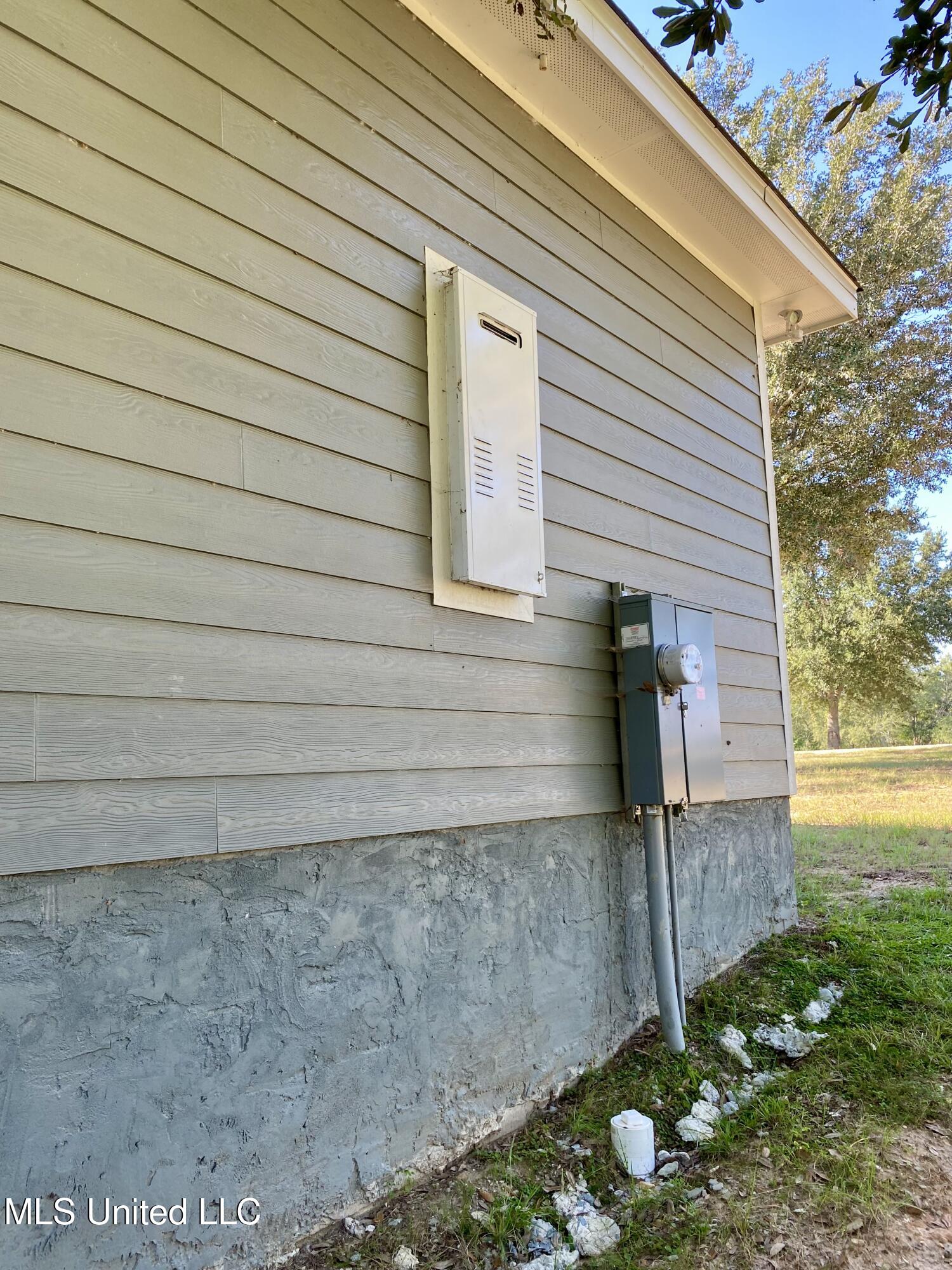 11 Long Island Road Poplarville, MS 39470 - Photo 40 of 56 40, IMG_6372