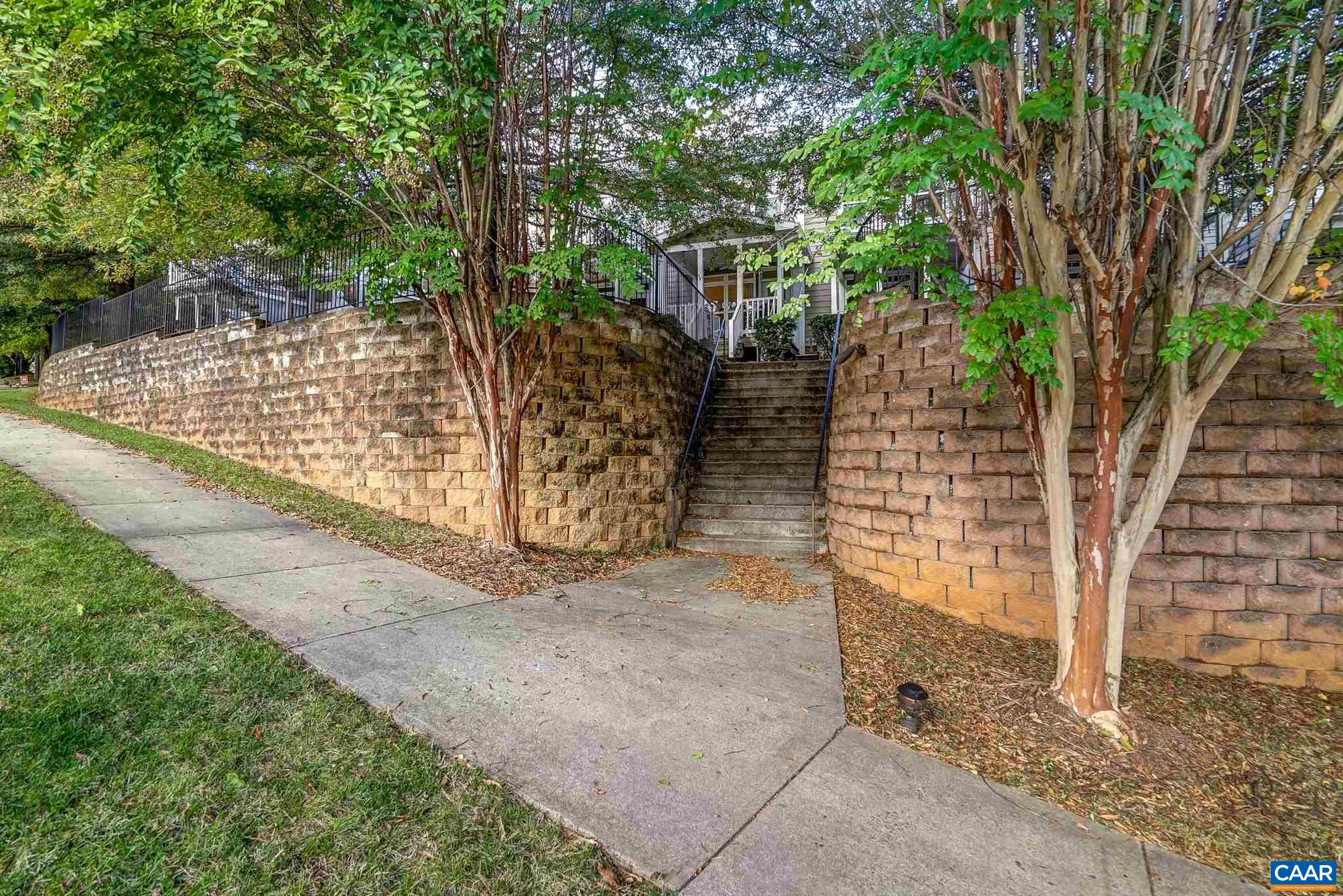 1105 Druid Avenue, Unit R Charlottesville, VA 22902 - Photo 33 of 47 Gallery Image 33