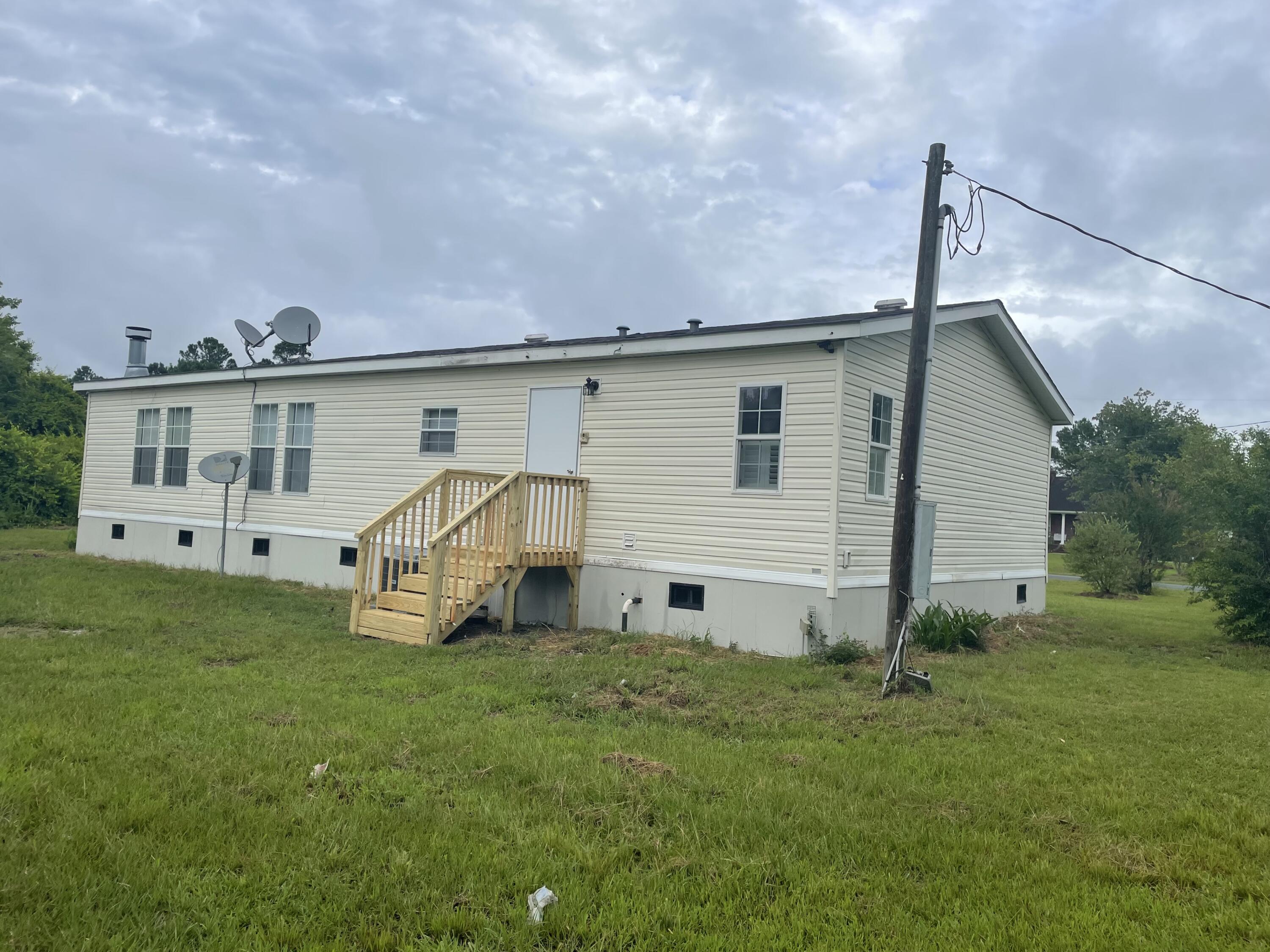 478 Ebenezer Road, Unit R Bowman, SC 29018 - Photo 3 of 15 IMG_3716