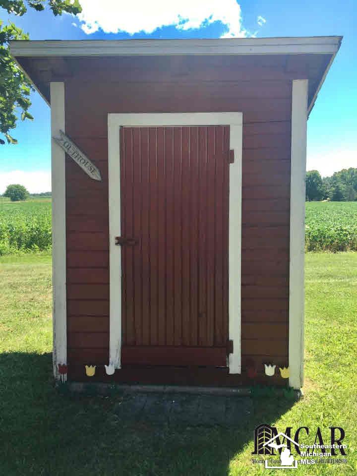 3358 West Albain Road Monroe, MI 48161 - Photo 36 of 42 Gallery Image 36