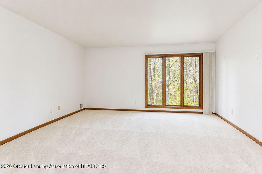 2061 Hamilton Road Okemos, MI 48864 - Photo 24 of 52 listing-12-24