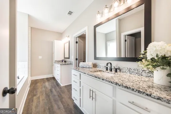 $350,000 | 107 River Ridge Drive, Hawkinsville, GA 31036