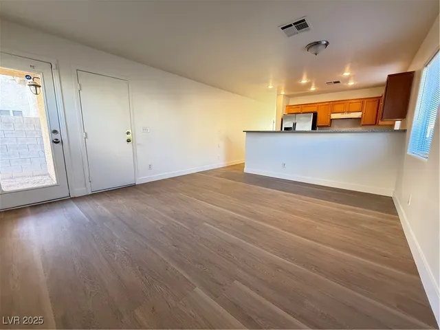 $1,398 | 4098 Asante Cove Street, Las Vegas, NV 89115