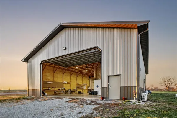$599,900 | 598 North Highway 65 N/a, Trenton, MO 64683