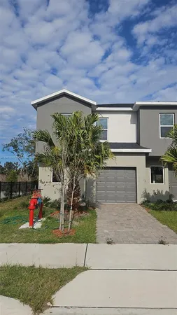 $2,450 | 1201 Southstation Place, Unit 101, Orlando, FL 32809