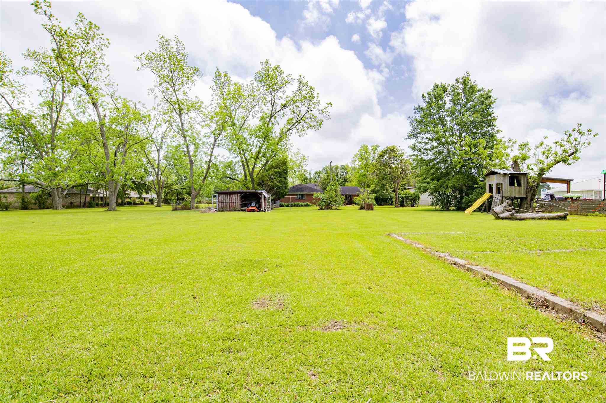 706 West Laurel Avenue Foley, AL 36535 - Photo 18 of 33