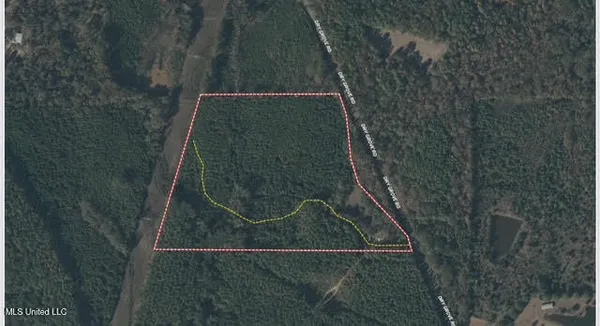 $240,000 | 1 Dry Grove Road, Terry, MS 39170