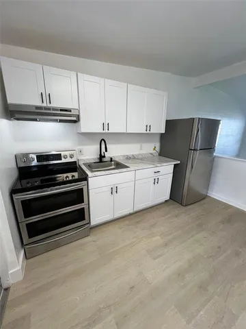 $1,795 | 320 Northeast 13th Avenue, Unit 6, Boynton Beach, FL 33435