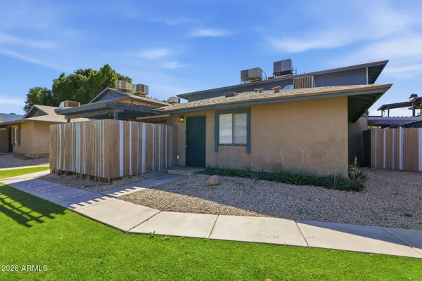 $1,275 | 286 West Palomino Drive, Unit 21, Chandler, AZ 85225