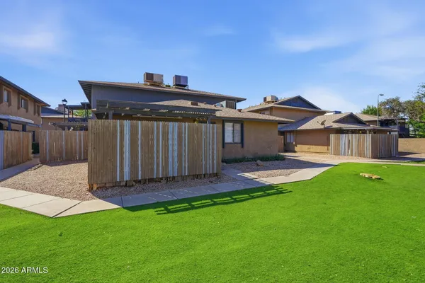 $1,275 | 286 West Palomino Drive, Unit 21, Chandler, AZ 85225