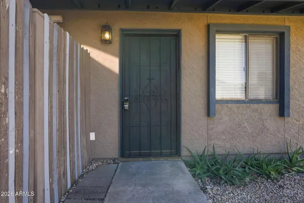 $1,275 | 286 West Palomino Drive, Unit 21, Chandler, AZ 85225