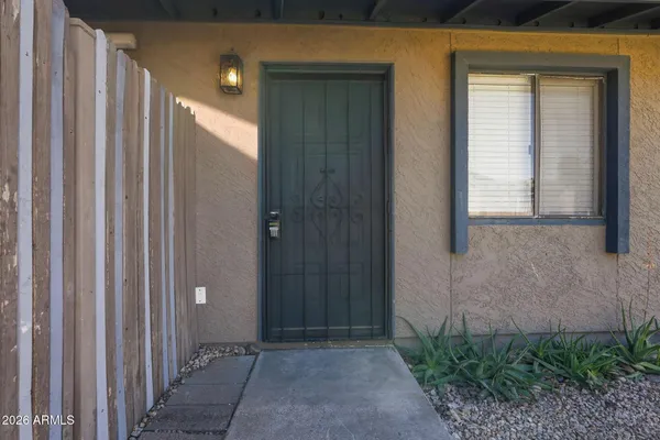 $1,275 | 286 West Palomino Drive, Unit 21, Chandler, AZ 85225