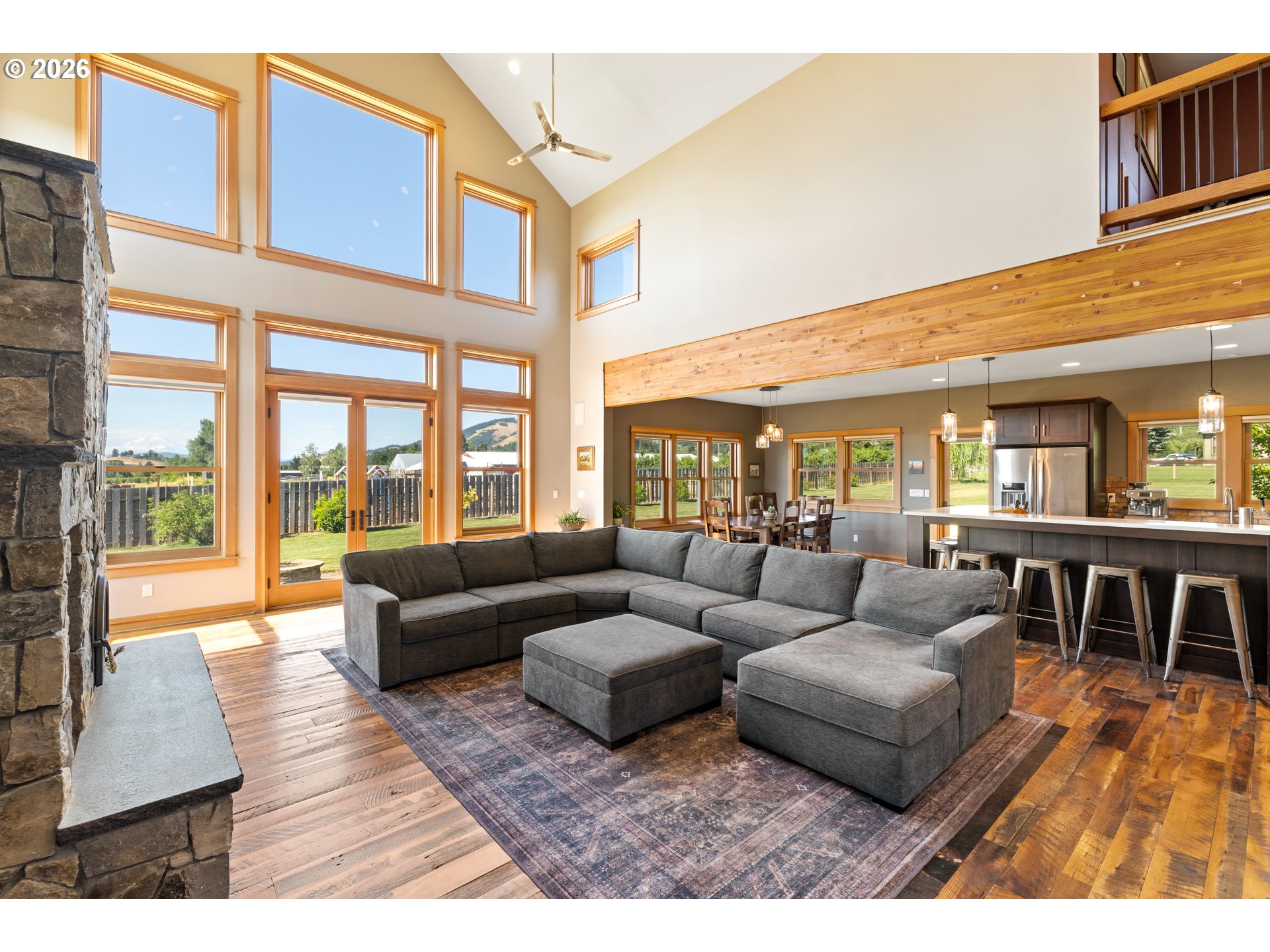 3066 Thomsen Road Hood River, OR 97031 - Photo 16 of 48