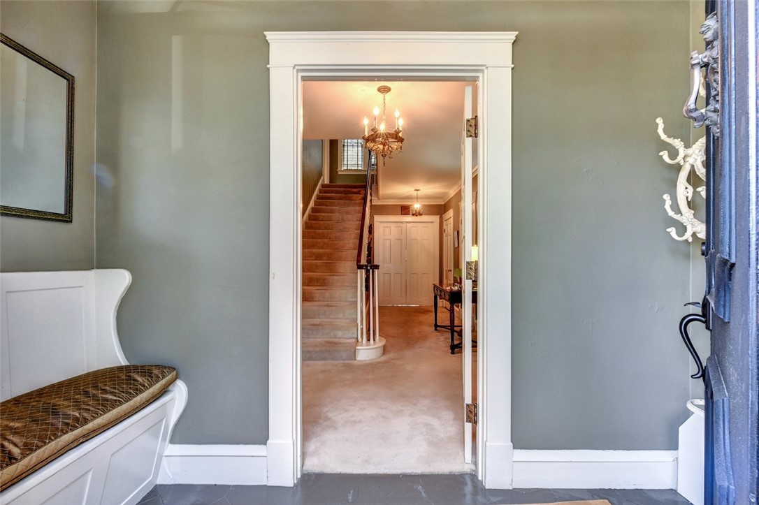 51 Harwich Road Providence, RI 02906 - Photo 4 of 50 Gallery Image 4