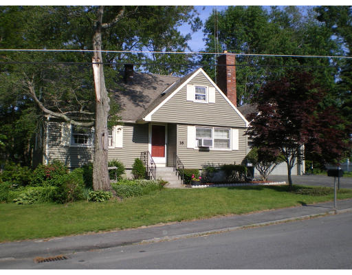 16 Phoenix Road Auburn, MA 01501 - Photo 2 of 11 Gallery Image 2