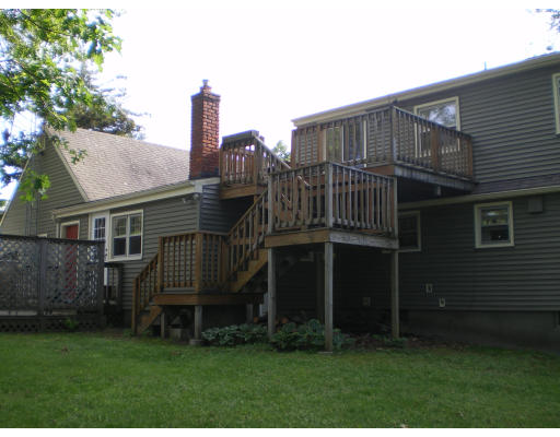 16 Phoenix Road Auburn, MA 01501 - Photo 3 of 11 Gallery Image 3