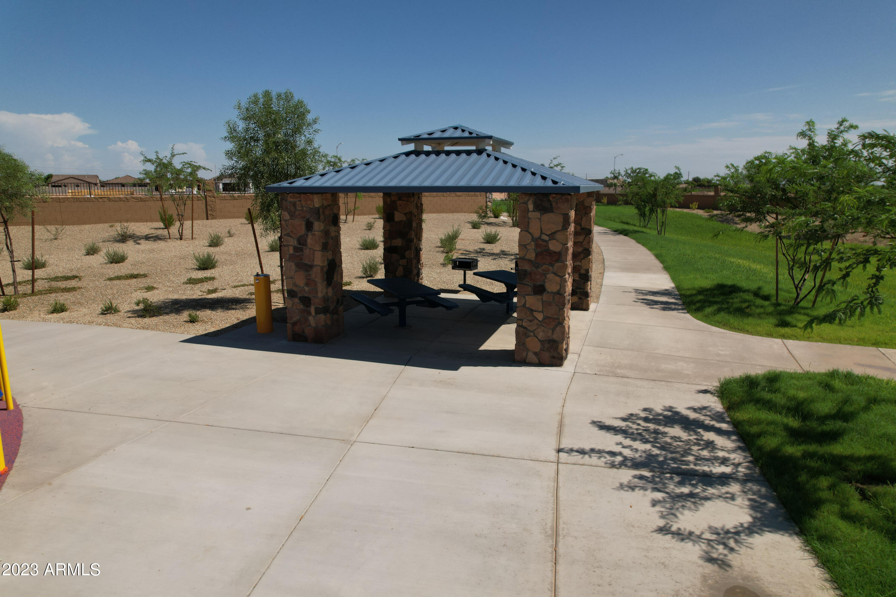 9411 West Trumbull Road Tolleson, AZ 85353 - Photo 16 of 17 Picnic Area