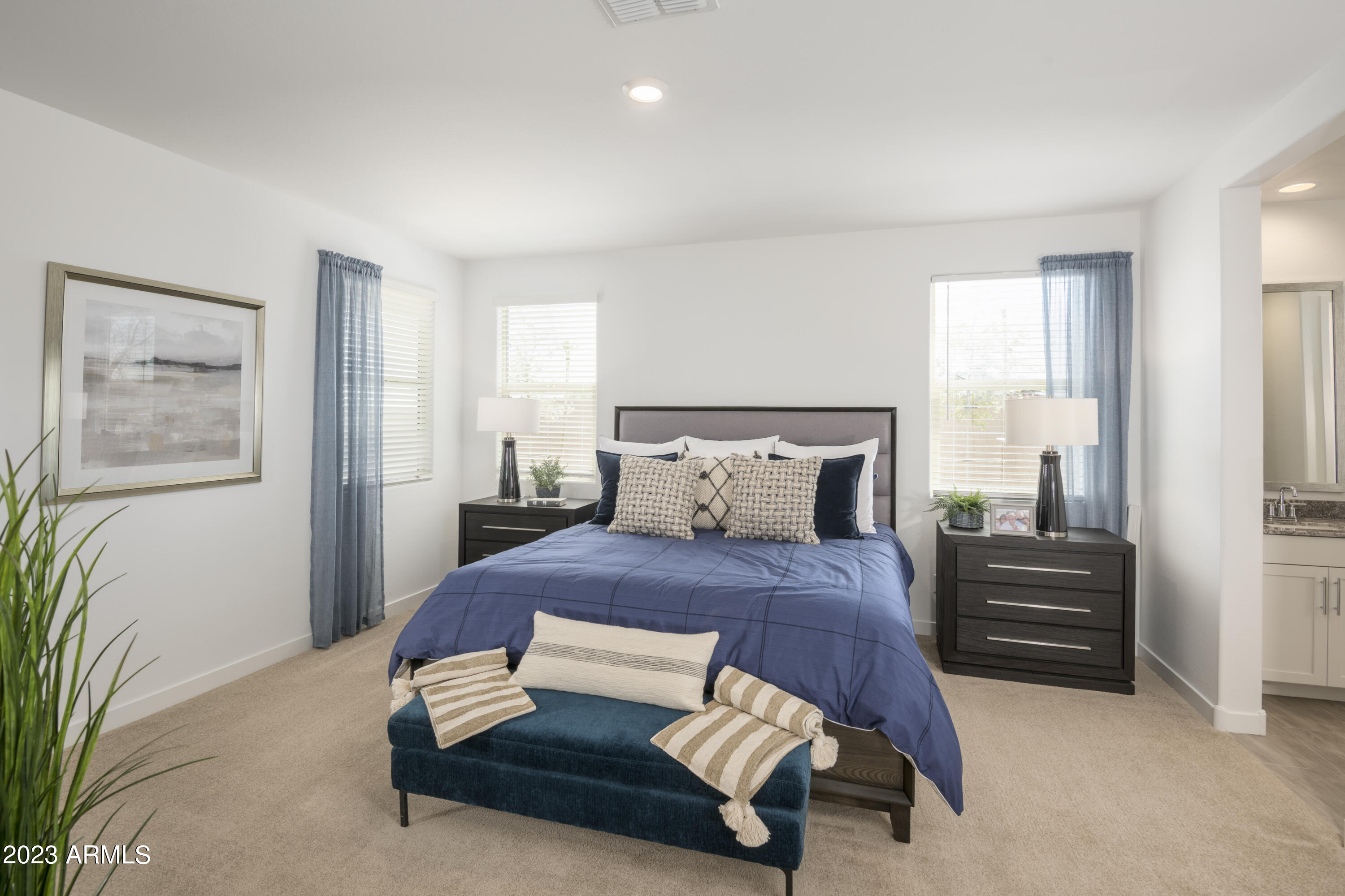 9411 West Trumbull Road Tolleson, AZ 85353 - Photo 5 of 17 Owners Suite