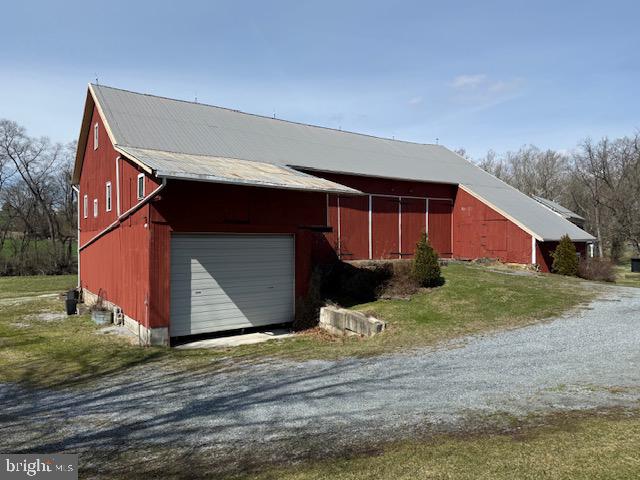 1335 Prospect Road Columbia, PA 17512 - Photo 5 of 28 Gallery Image 5