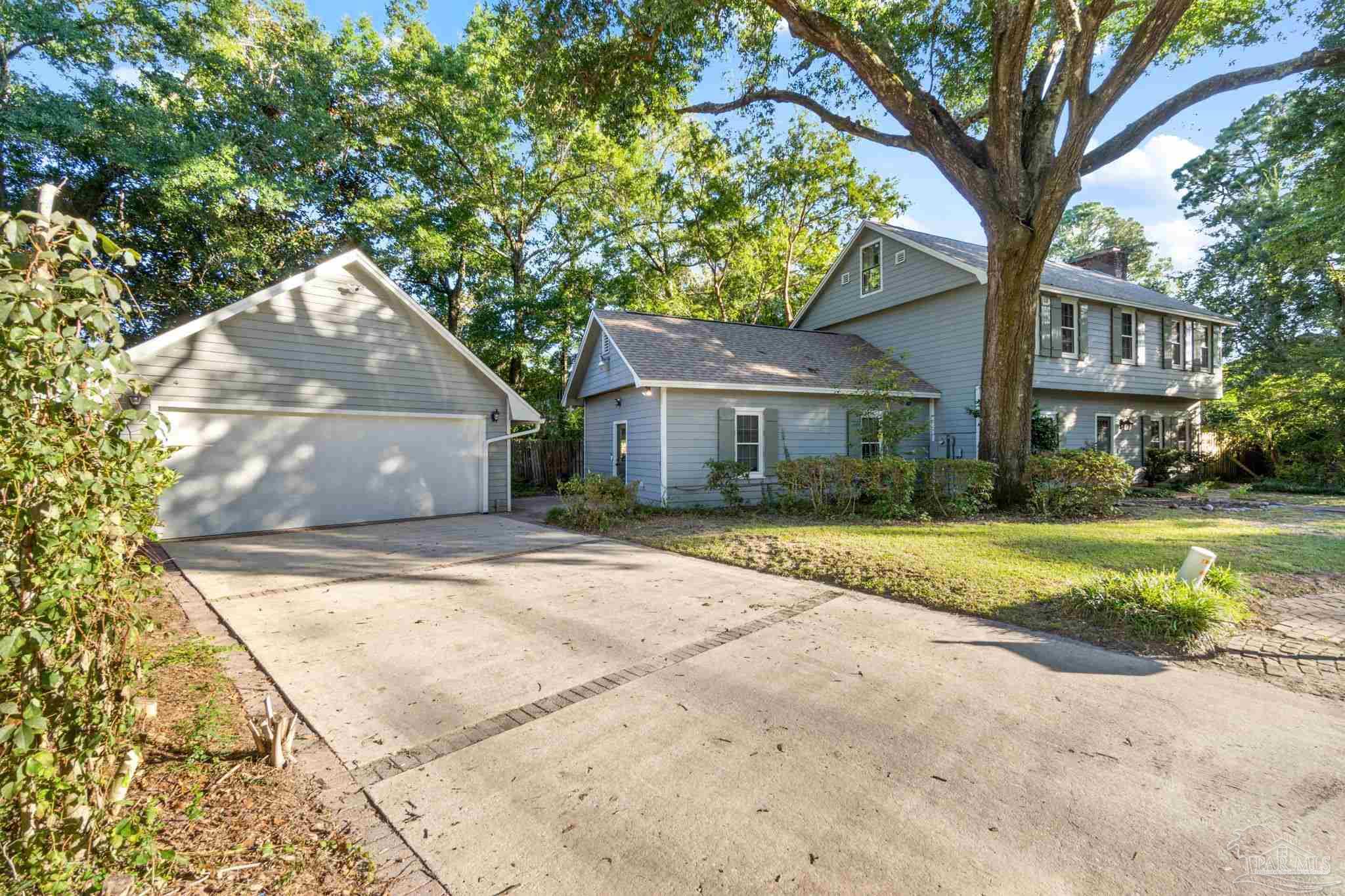 4520 Menewa Path Pensacola, FL 32504 - Photo 3 of 47