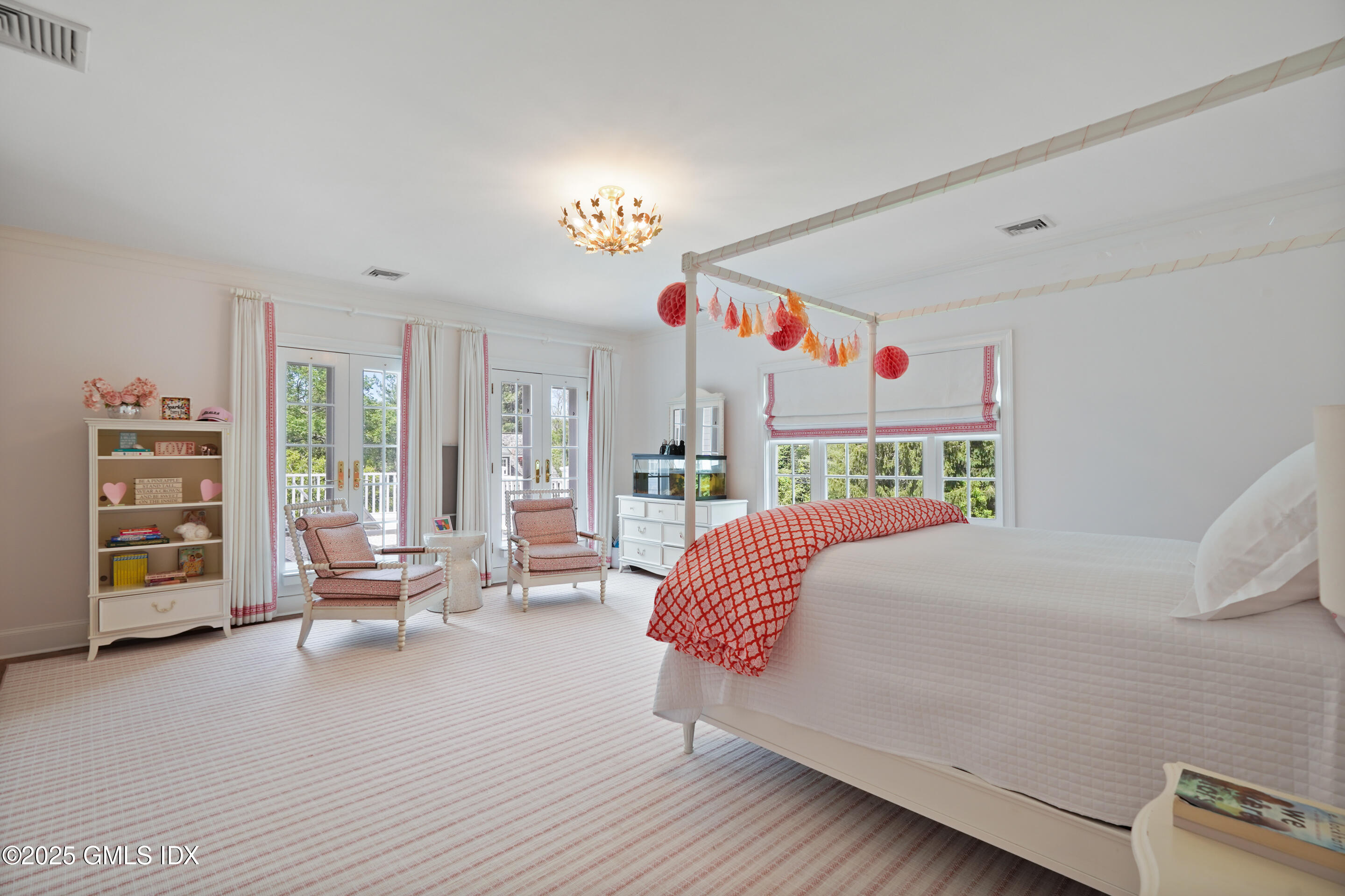 280 Round Hill Road Greenwich, CT 06831 - Photo 23 of 43 Dbl Bdrm