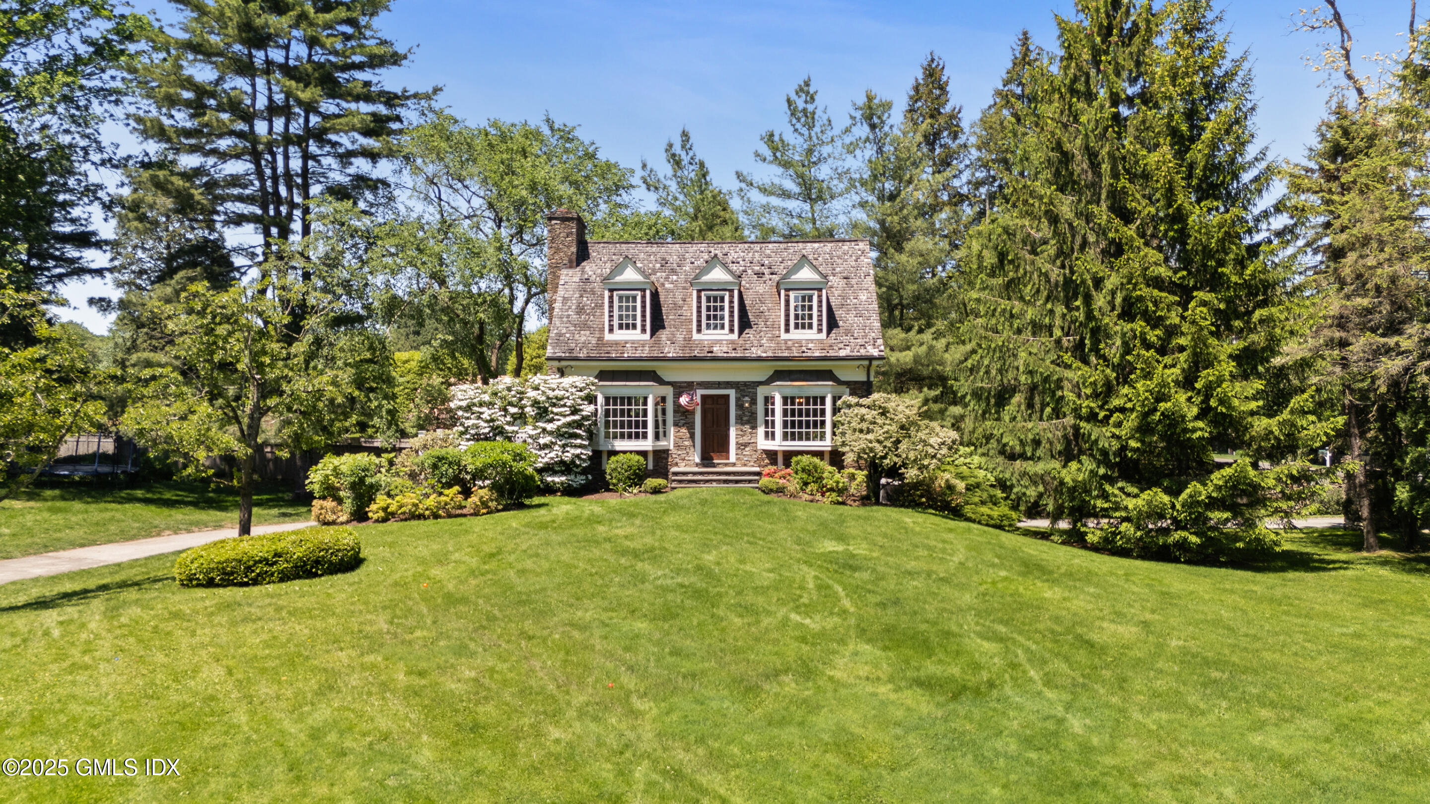 280 Round Hill Road Greenwich, CT 06831 - Photo 38 of 43 Guest House