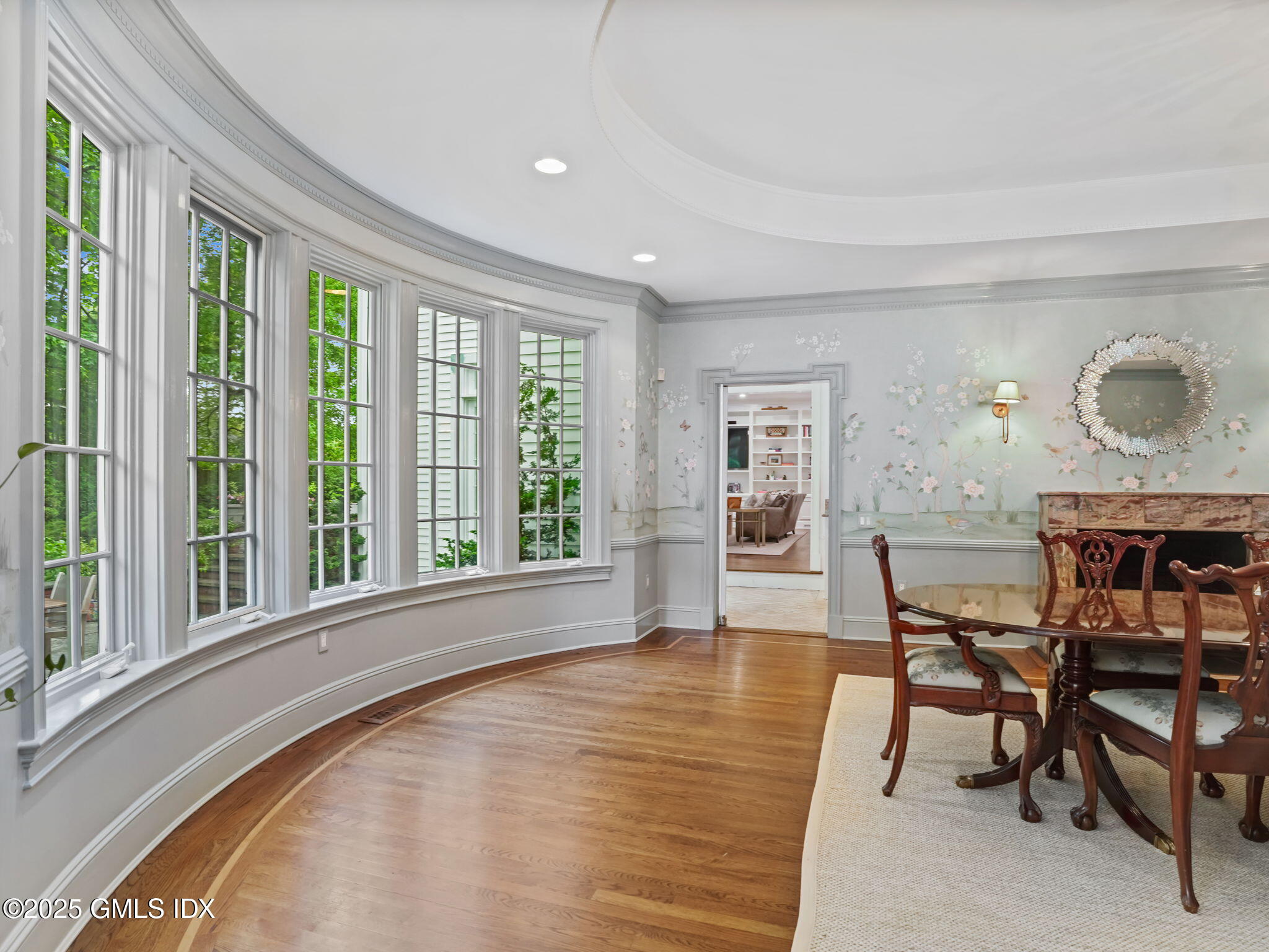 280 Round Hill Road Greenwich, CT 06831 - Photo 8 of 43 Dining Room