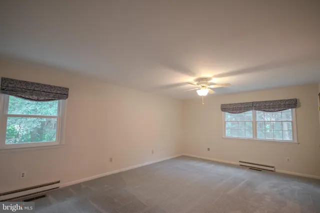 $333,300 | 26929 South Tourmaline Drive, Hebron, MD 21830