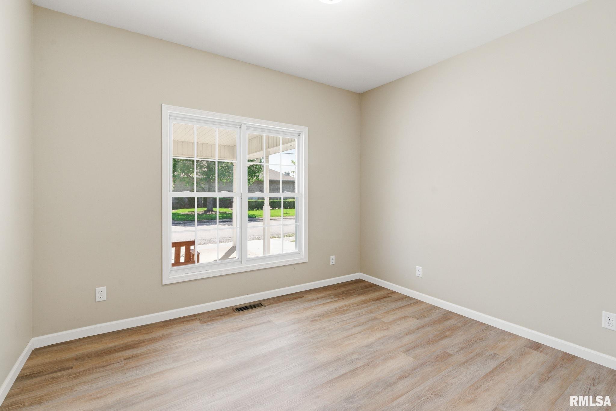 906 North Johnson Street Marion, IL 62959 - Photo 16 of 35
