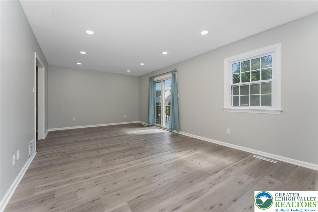 999 Barnside Road Allentown, PA 18103 - Photo 11 of 41 Gallery Image 11