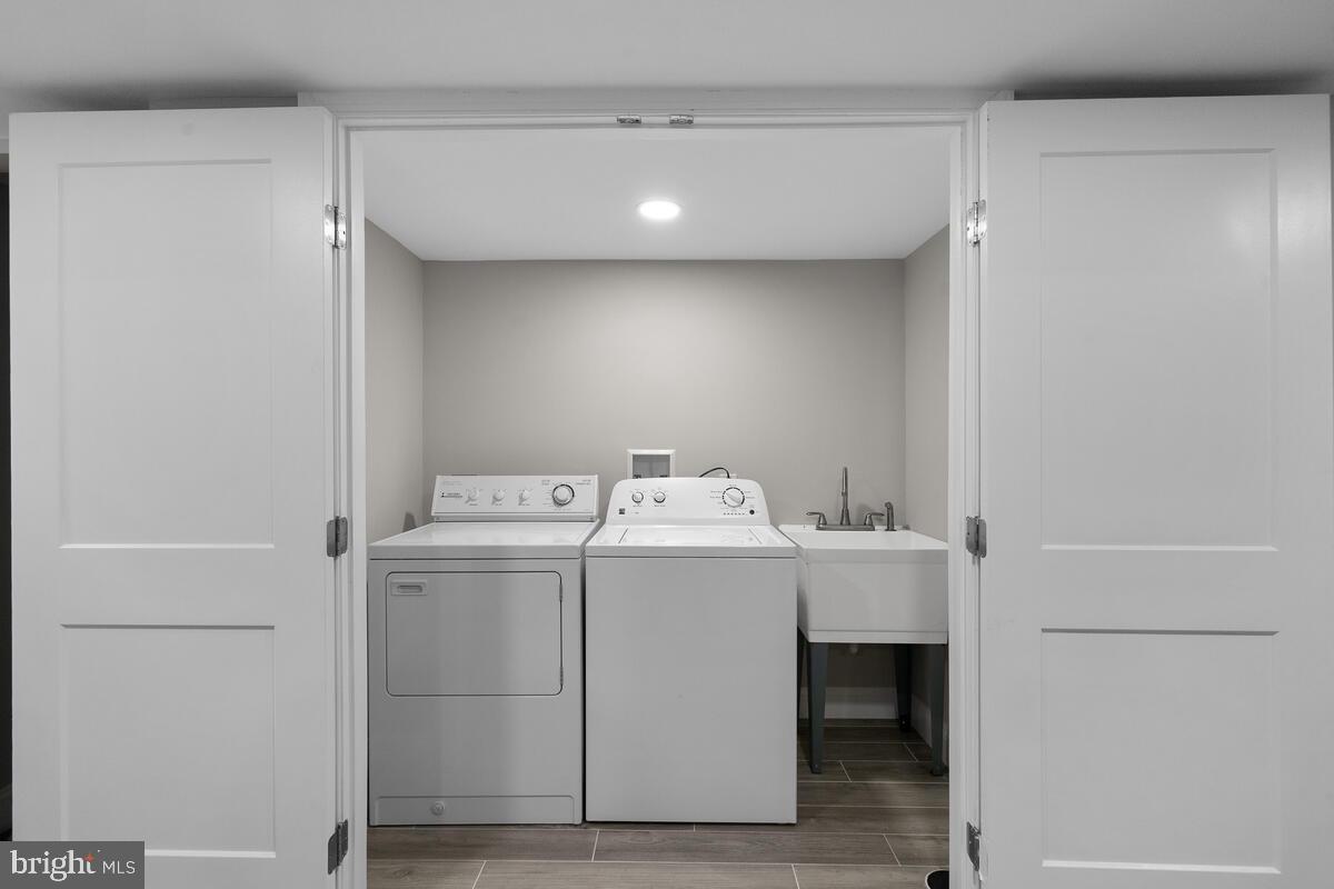 1506 Noyes Drive Silver Spring, MD 20910 - Photo 32 of 51 Laundry room