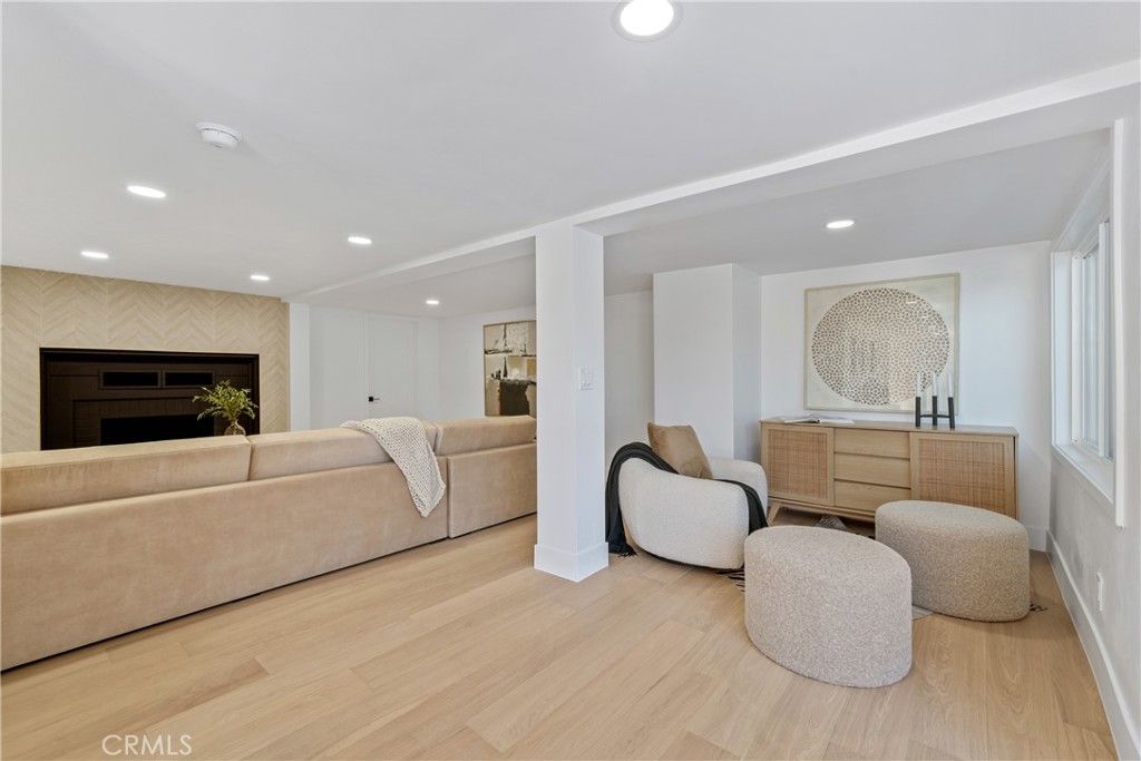 12852 Fairhaven Santa Ana, CA 92705 - Photo 19 of 45