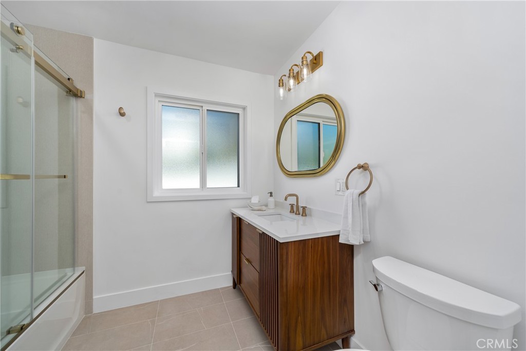 12852 Fairhaven Santa Ana, CA 92705 - Photo 33 of 45