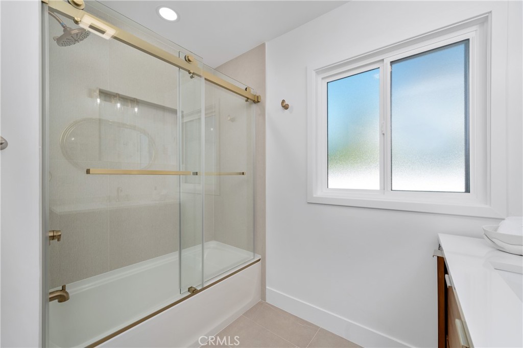 12852 Fairhaven Santa Ana, CA 92705 - Photo 34 of 45