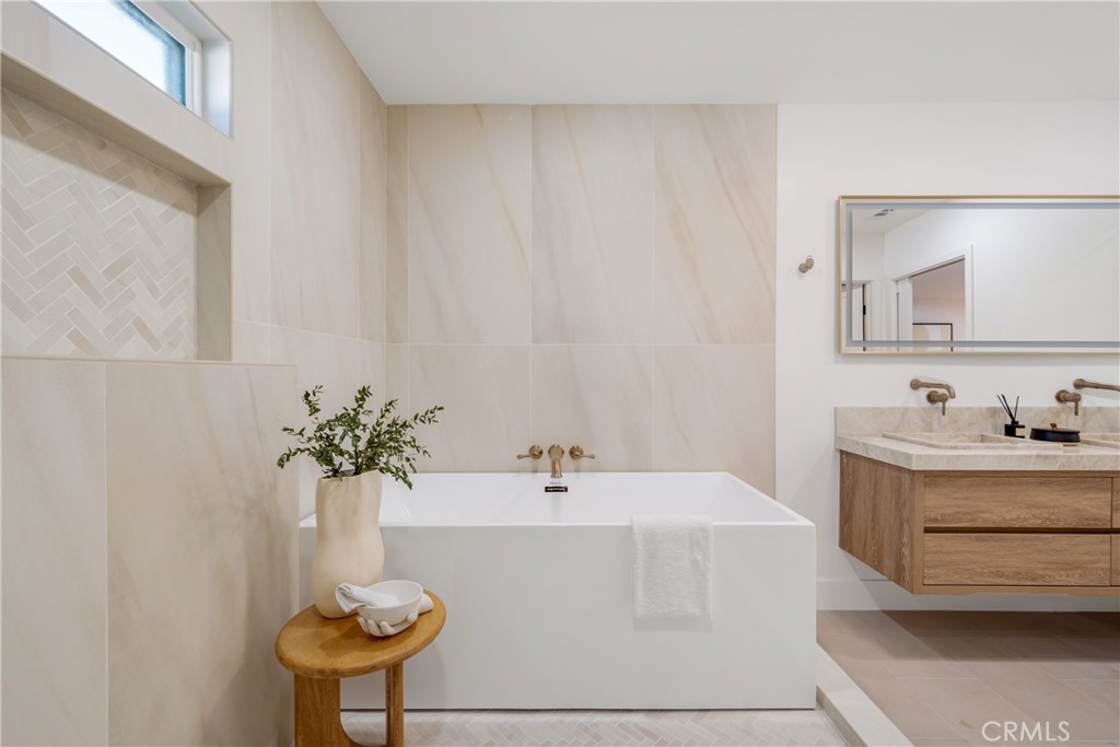 12852 Fairhaven Santa Ana, CA 92705 - Photo 40 of 45