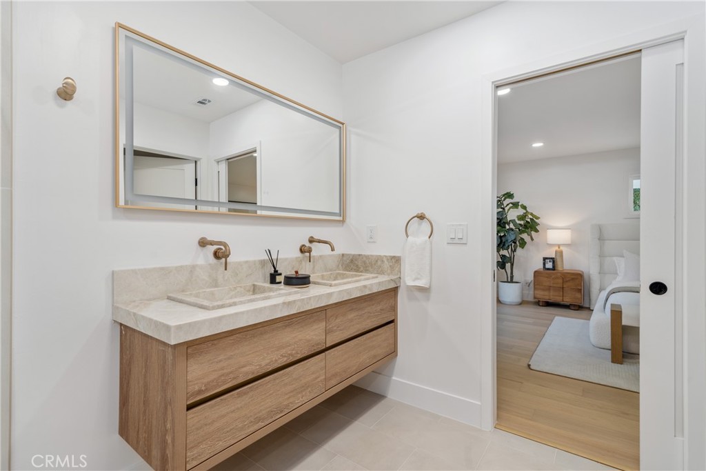 12852 Fairhaven Santa Ana, CA 92705 - Photo 41 of 45