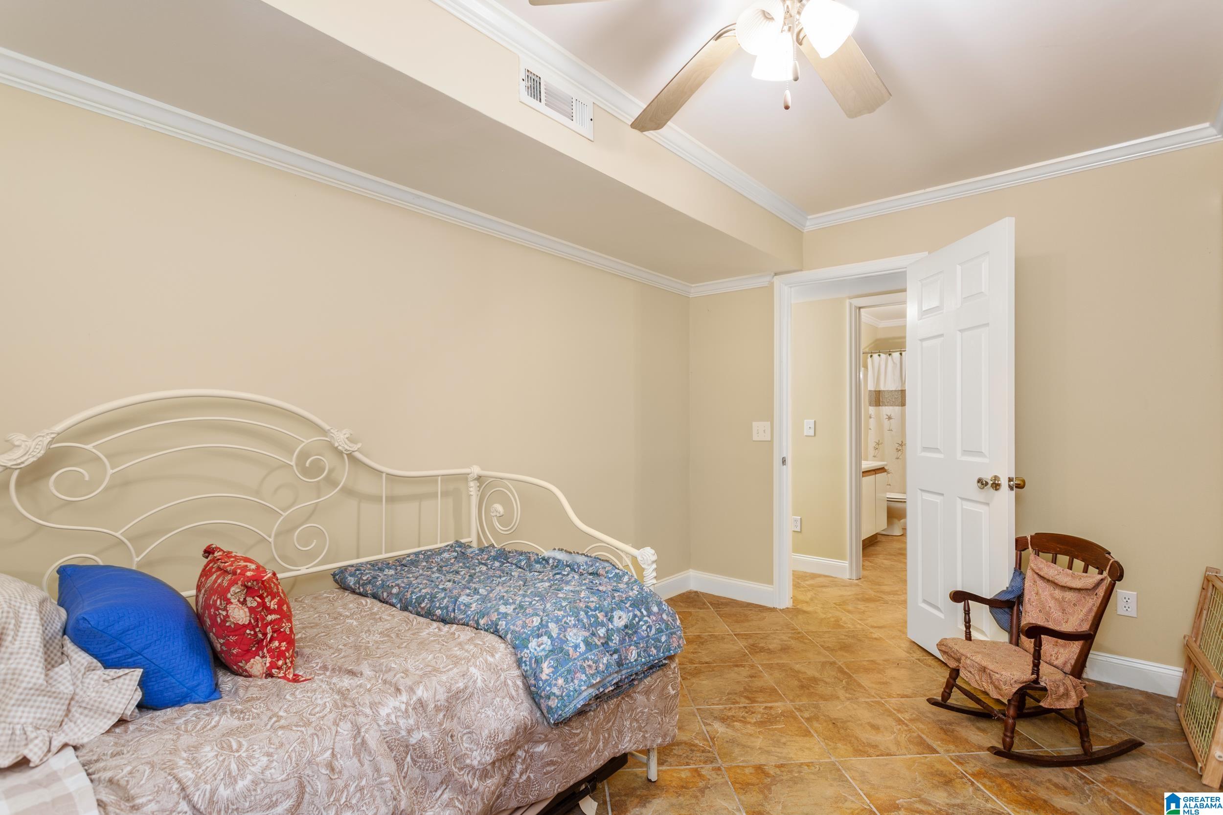 101 Paradise Isle, Unit 101 Riverside, AL 35135 - Photo 16 of 55