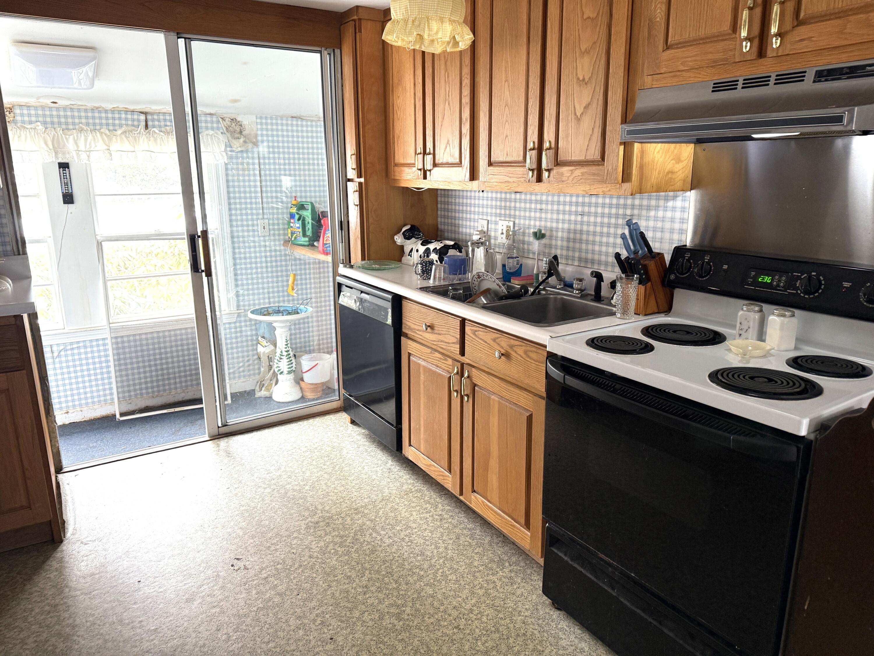 218 Merriland Ridge Road Wells, ME 04090 - Photo 5 of 5 Kirchen