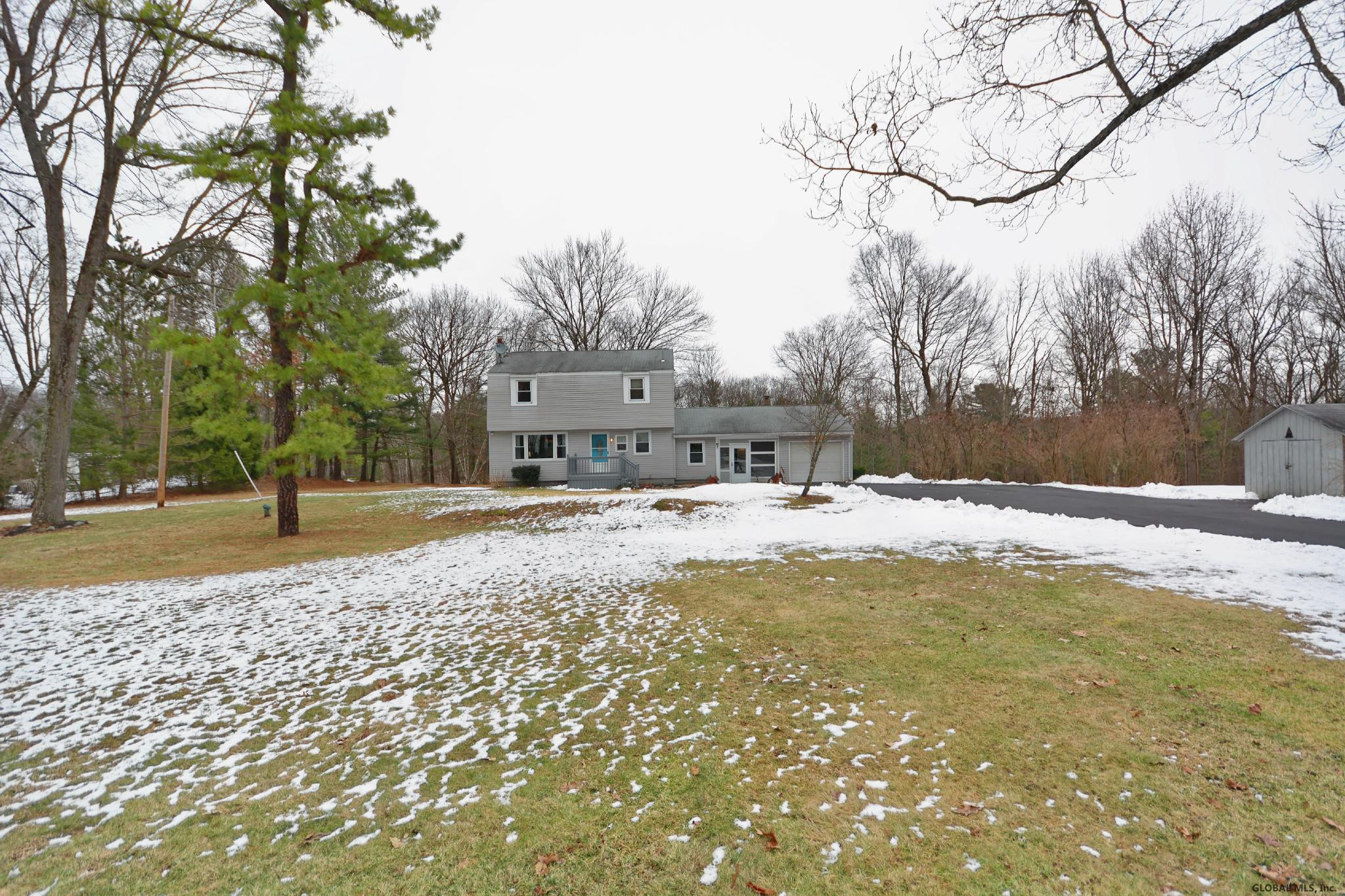 94 New Road Schodack, NY 12123 - Photo 4 of 53 Photo 4