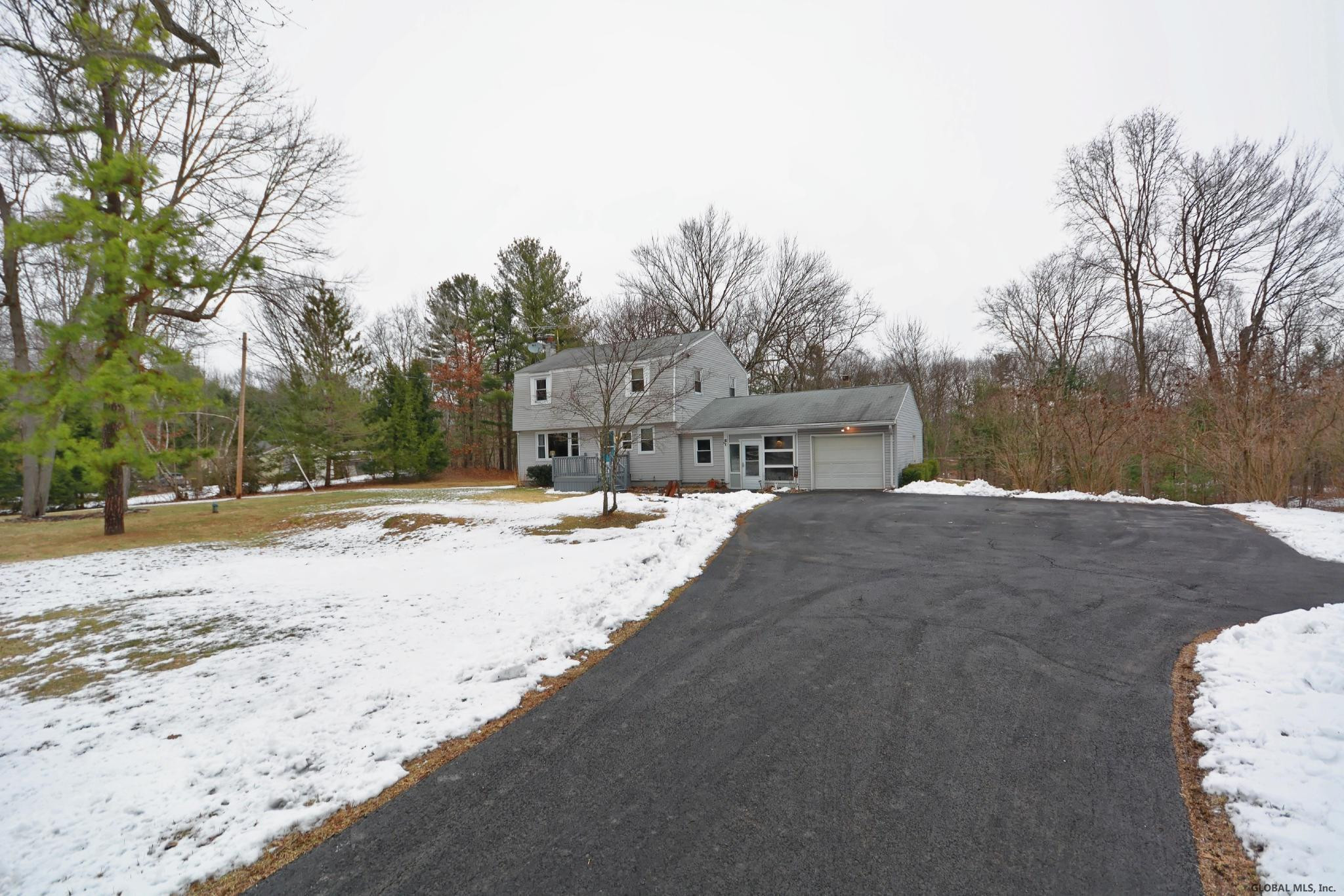 94 New Road Schodack, NY 12123 - Photo 5 of 53 Photo 5