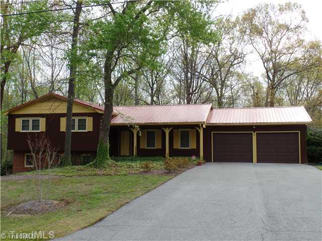 169 Bowers Road Thomasville, NC 27360 - Photo 3 of 5 Exterior Front.