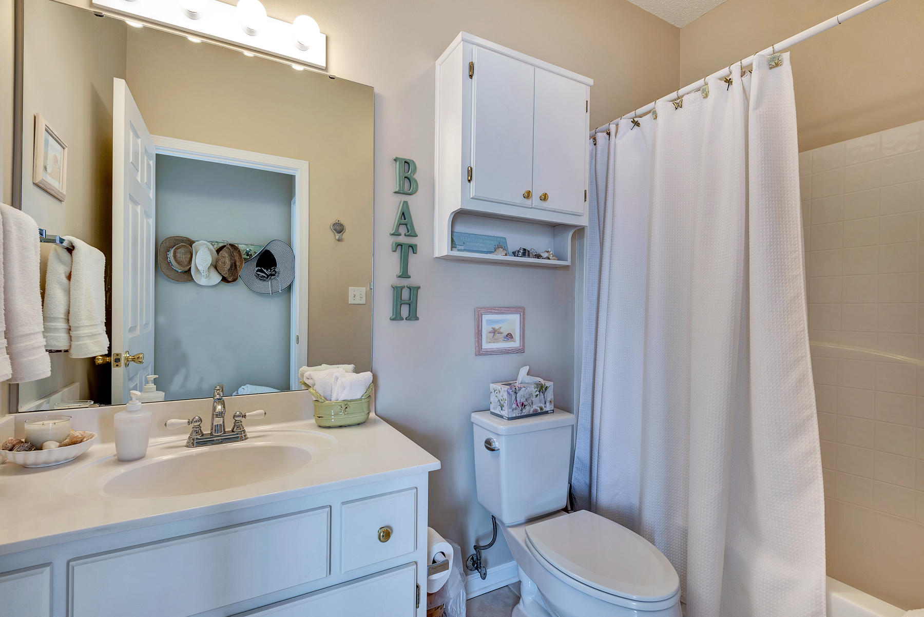 52 Gulf Winds Way Santa Rosa Beach, FL 32459 - Photo 14 of 19 Guest Full Bathroom