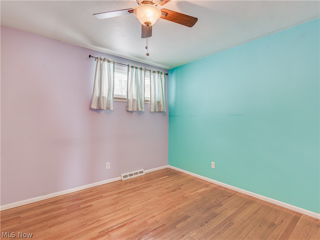 4649 Telhurst Road South Euclid, OH 44121 - Photo 24 of 32