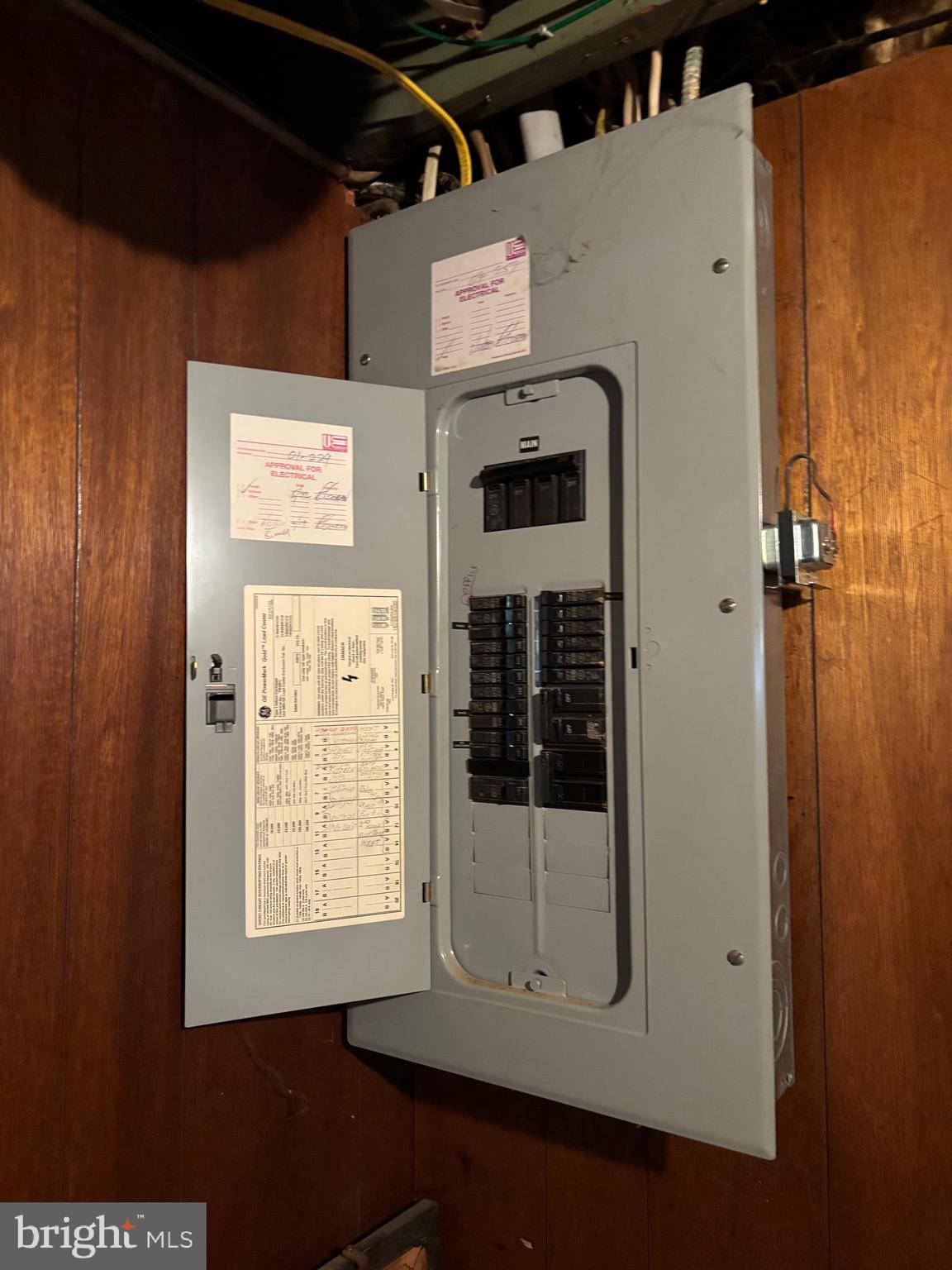 606 North Brown Street Gloucester City, NJ 08030 - Photo 21 of 23 Electric panel