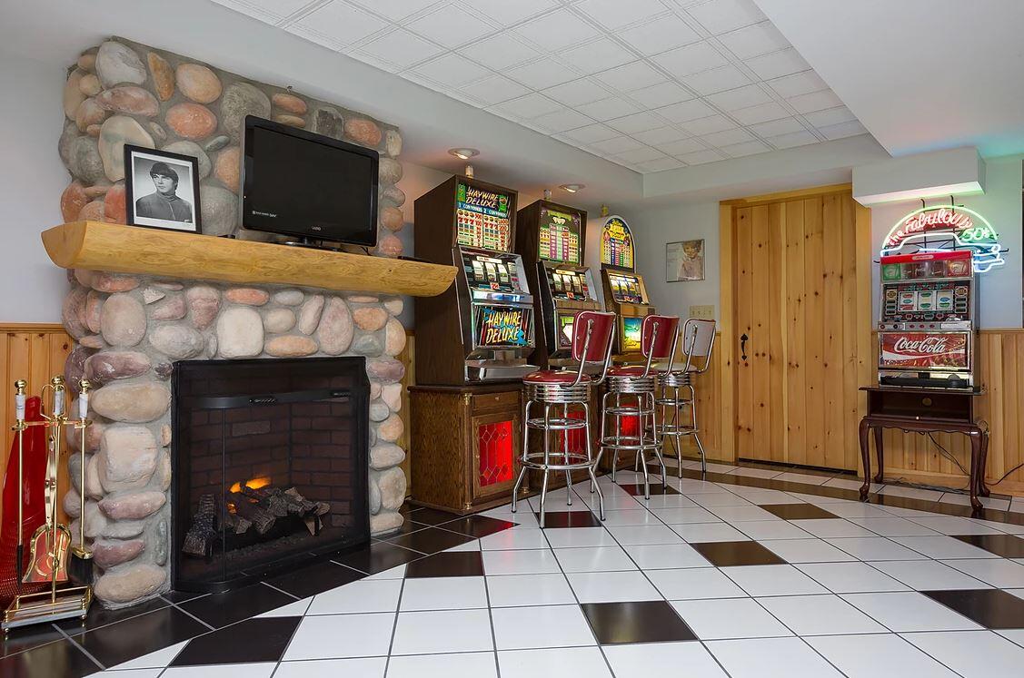 13 Federal Street Alfred, ME 04002 - Photo 80 of 84 50s room 6