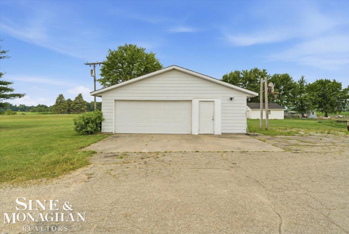 7887 Slattery Road North Branch, MI 48461 - Photo 38 of 41