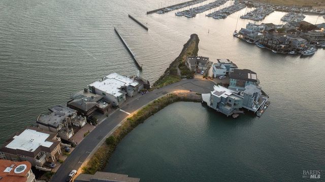 a picture of a table and chairs in the patio