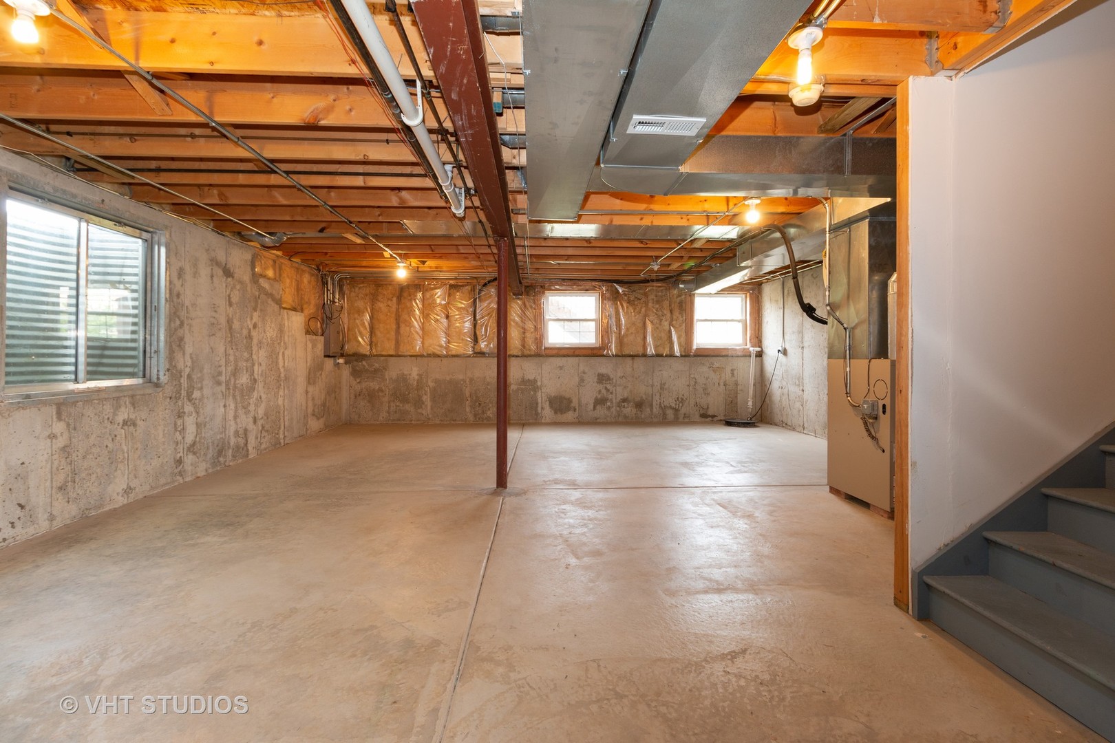 545 Maggie Lane Romeoville, IL 60446 - Photo 20 of 23 a view of empty room with windows