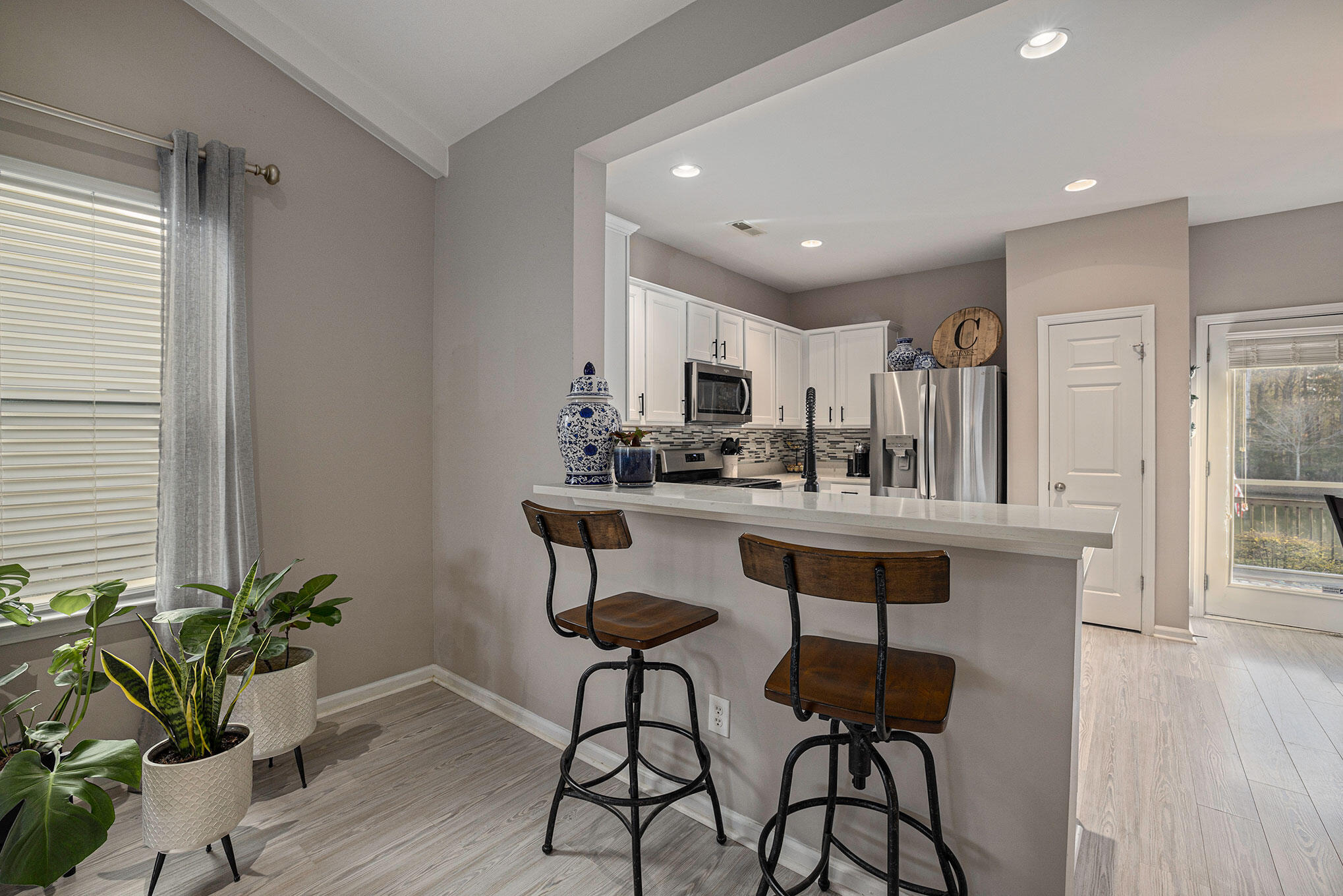 3137 Cold Harbor Way Charleston, SC 29414 - Photo 11 of 39 Kitchen