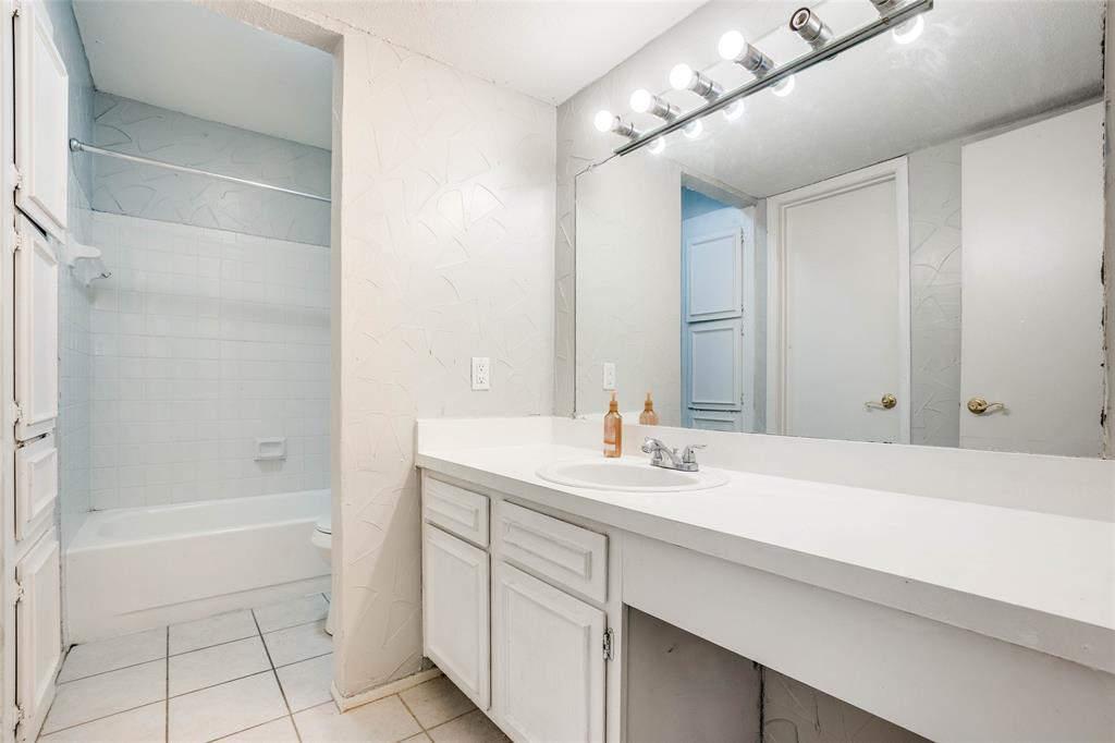 5300 Keller Springs Road, Unit 2086 Dallas, TX 75248 - Photo 9 of 12